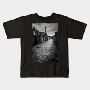 Backstreet Alley Puddles Kids T-Shirt